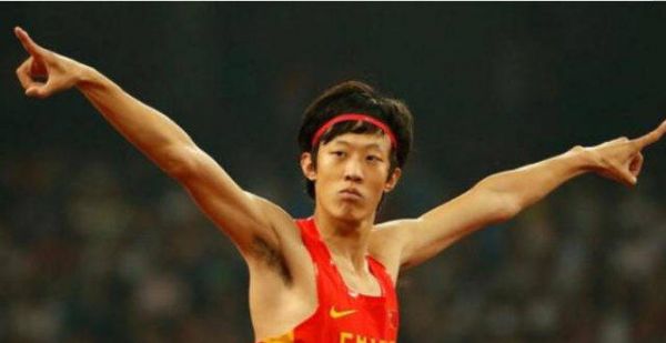张国伟：“龙吸水”创始人，为梦想宣布复出，继续追寻2米4的梦！