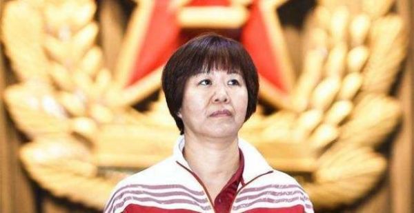 女排主帅变动，61岁郎平实施绝密计划，朱婷终于等到这一天