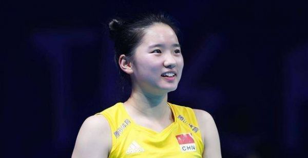 倪非凡被四川女排发崩，一传效率10％，3接飞6个，恐难进队
