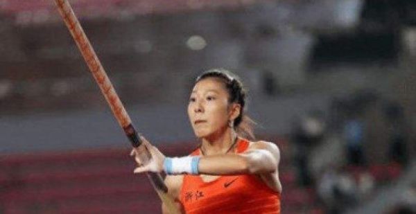 虽败犹荣！姑娘徐惠琴跳高4米32收获第四名，不惧外国高手