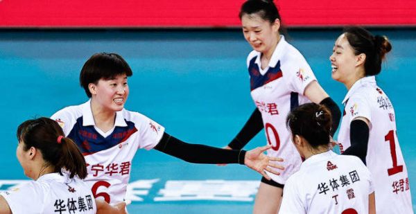 （体育）排球——女排联赛：辽宁胜云南