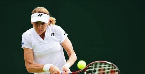与德约同样的遭遇，结果却不一样，捷克女选手向澳网索赔，WTA：支持