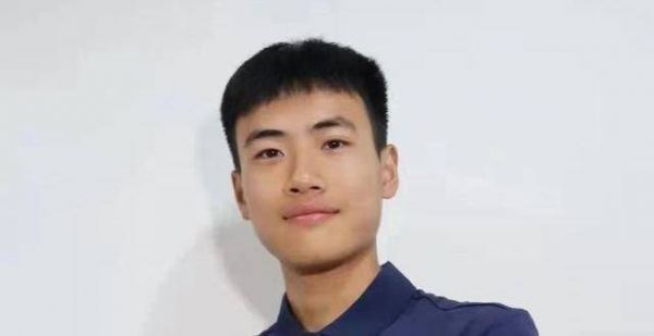 川将首次亮相冬奥赛场！“小武哥”从田径跨界，练跳台滑雪前没见过下雪