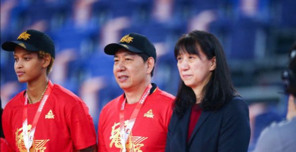 晚上21点，赖亚文意外摊牌，郎平有望回归？女排将重返巅峰