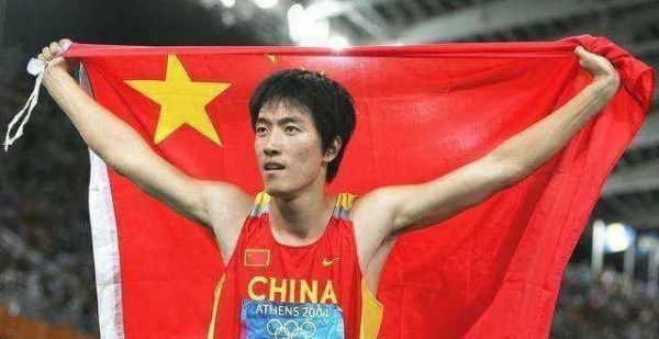 被称为“金牌教练”，带领刘翔夺取田径唯一，他是谁？