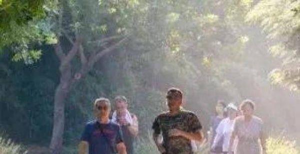警惕！广东一男子丧失听觉，只因跑步时的这个惯！