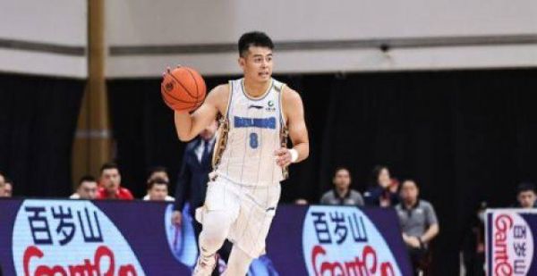 CBA｜雅尼斯：刘晓宇对吴前防守研究很透 李慕豪会越来越好
