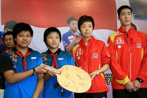 体坛315：何姿房产纠纷获赔160万 姚明向可口可乐索赔1元