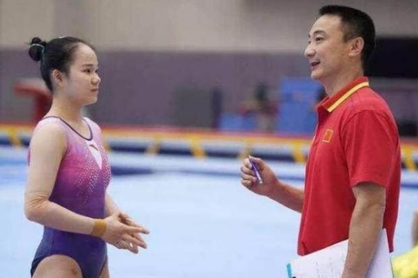 乔良：女队跳马自由操差在难度 正努力解决世锦赛来检验
