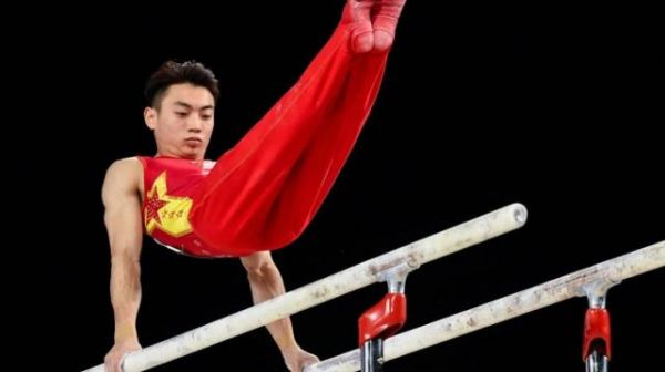 16.433！邹敬园成双杠代名词：唯两人能超过他