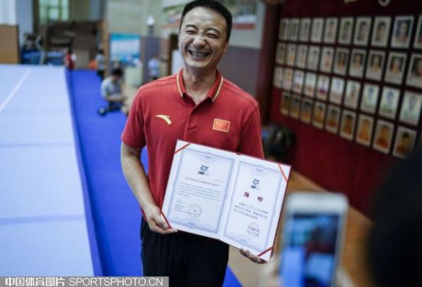 爱笑的乔良运气不会差 回国执教东京目标是夺冠