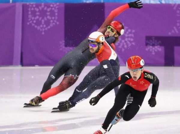特评：短道被犯规所困切勿乱阵脚 单板U型池悲喜交加