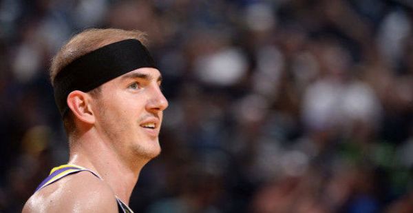 NBA：为什么湖人队出去的球员那么猛？