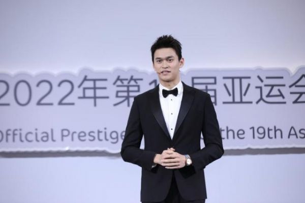 孙杨回应日本选手创200自世界第一：我站上赛场就是巨威慑