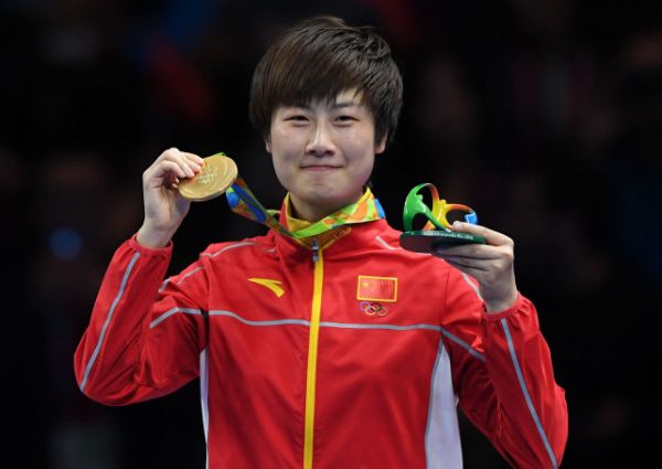 丁宁1年后重返乒联女单NO1 张本成最年轻世界TOP3