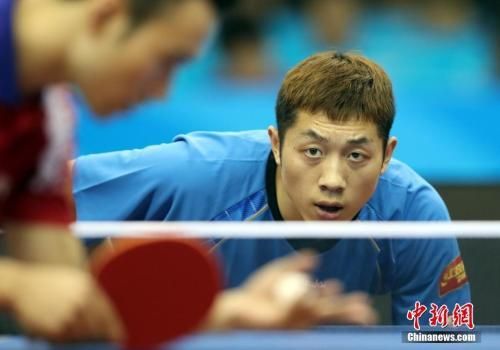 国际乒联瑞典赛：许昕苦战闯过首轮 丁宁刘诗雯携手晋级