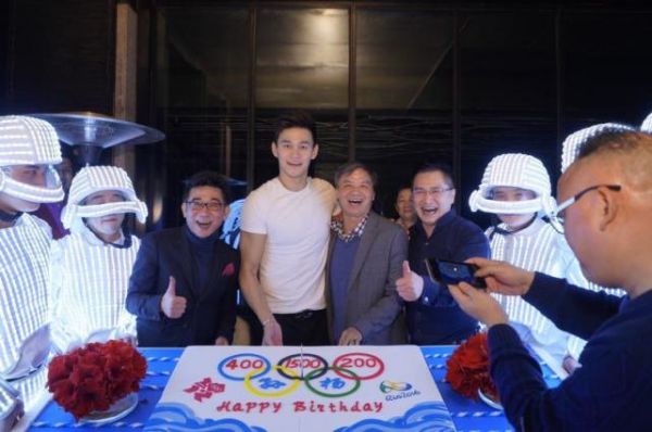 杨队生快！这个奥运五环生日蛋糕太有寓意了