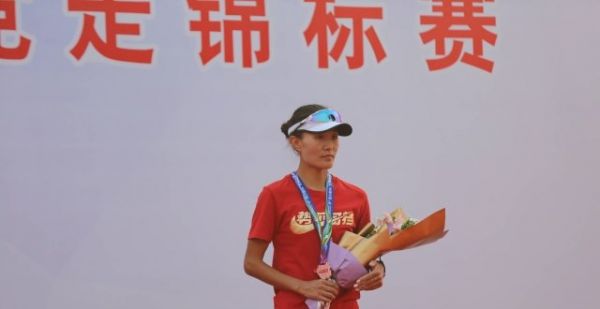 世界田联竞走巡回赛，女子35公里竞走切阳什姐夺冠