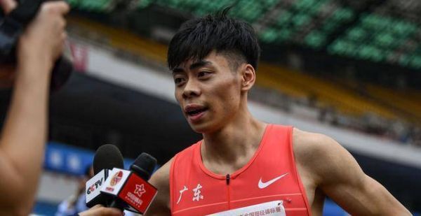 最强00后！田径小将陈冠锋10秒30夺冠，苏炳添：我的接班人是他