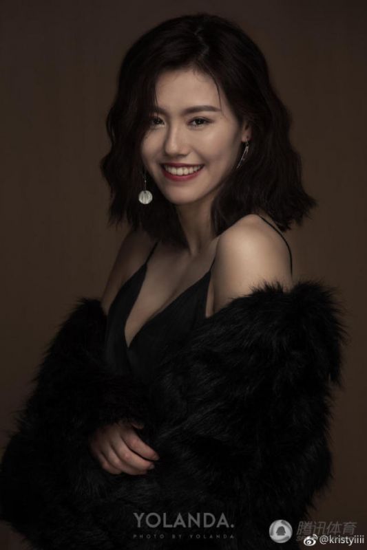 刘湘发惹热议怒怼键盘侠 才貌双全的泳坛女神该被批评吗？