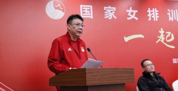 蔡斌面临难题：带队压力、球队后备差、排协未必配合！
