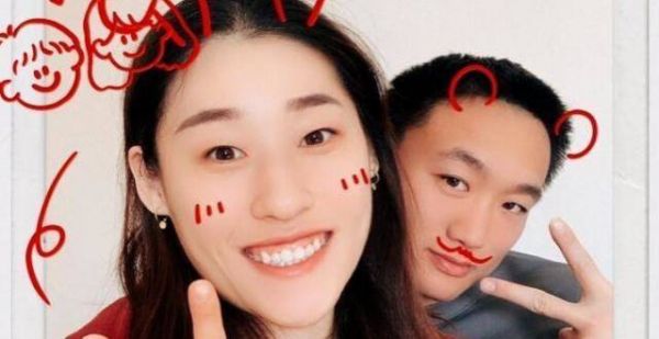 女排奥运冠军秀恩爱，曾是郎平爱将却遭遇争议，即将以新身份出现