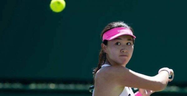 网球ITF突尼斯W25半决赛，2个6-1轻松淘汰对手