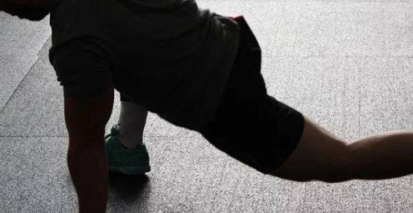 跑步之后，拉筋拉得越痛、坚持越久越有效？