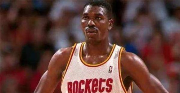 NBA官方75球星第一批第三组，“梦”领衔！