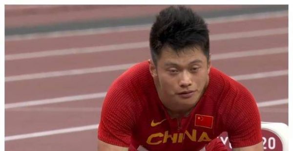 20秒45！谢震业无缘200米决赛，成绩不如预赛，仍创短跑历史