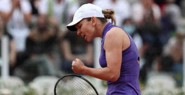 WTA1000罗马站首轮，哈勒普淘汰科内