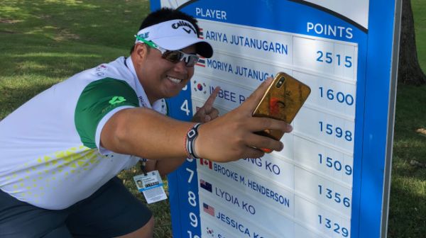 高尔夫名将阿菲巴拉特观战LPGA 泰国姐妹花成绩优异