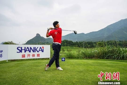 国际男子职业高尔夫巡回赛桂林开战 奖金榜前五选手均到场参赛
