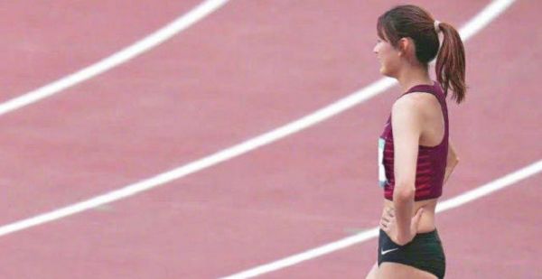 田径再获2银1铜！2短跑女神健身房合影：太难为情