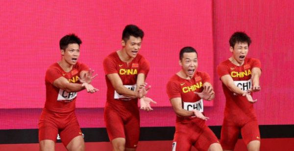短跑奥运季军首秀！10秒45夺冠 众网友摇头：还是太慢