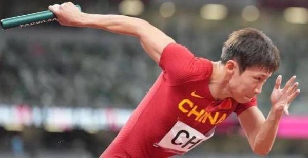启动型短跑飞人汤星强：我要孝顺一下自己的妈妈，陪陪妈妈