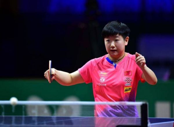亚锦赛-孙颖莎3-0横扫刘诗雯女单夺冠 国乒收获第五金