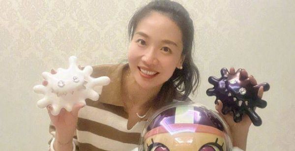 魏秋月笑迎家中新丁！展露少女心，和丈夫一起为女排奋斗数十载