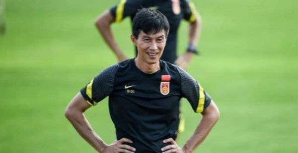 区楚良：青年球员打亚冠所谓锻炼毫无价值，不认同“男足不拼搏”