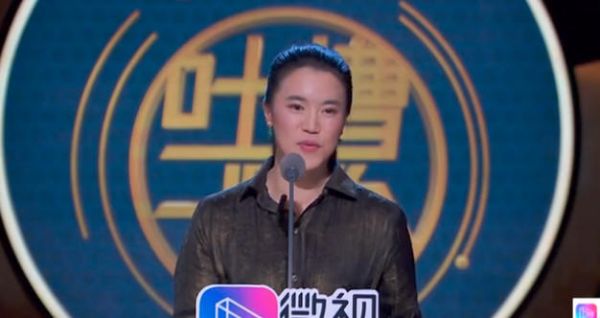 王楠最成就是教会福原爱说东北话？ 不经意炫富最扎心