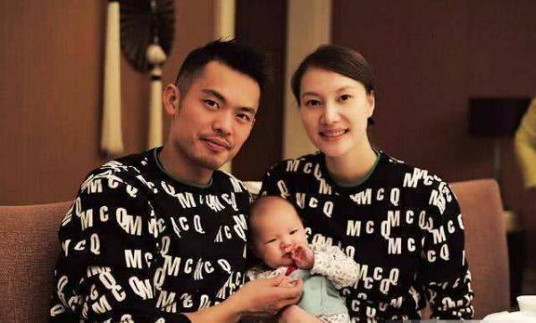 李雪芮乔斌姐弟恋曝光国羽再添情侣 内解决个人问题成传统？