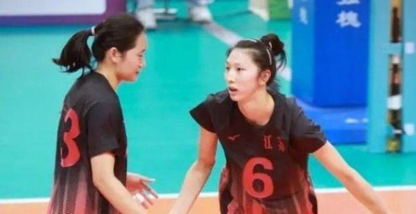女排训练营新人寥寥无几，征战巴黎奥运，蔡斌不得不用“郎家军”
