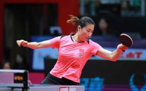 总决赛丁宁4-1芝田沙季 朱雨玲4-1击败佐藤瞳