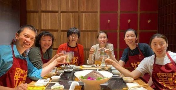 惊喜！女排将又一次接到个人代言，“三国杀”已经基本定型