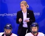 赌上被禁赛也要换帅 这20名韩国女冰队员图什么？