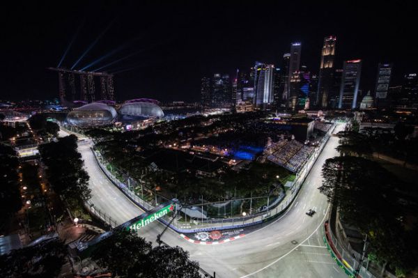 F1新加坡站评分：汉密尔顿继续10分 佩雷兹最低