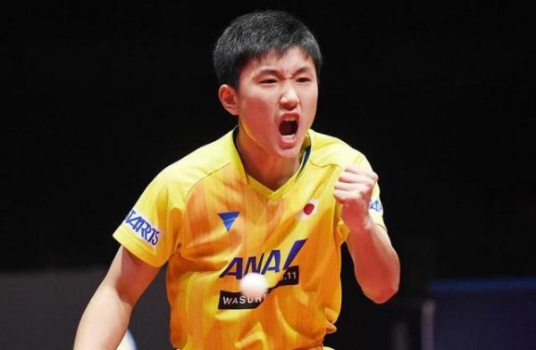 日乒赛张本水谷隼进4强 14岁木原逆转胜佐藤瞳