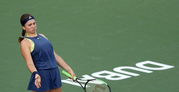 WTA500伊斯特本站轻松晋级决赛，将与温网双冠王科维托娃争冠