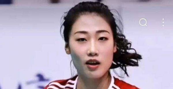 女排改朝换代，蔡斌胆重组女排名单，让郎平望尘莫及
