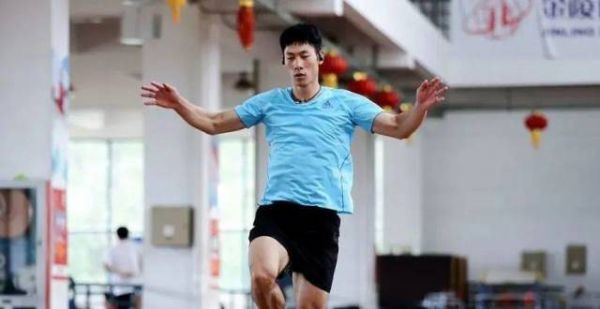 喜讯！跳远名将石雨豪百米10秒15，他比苏炳添更全面
